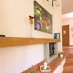 Vacanze Apartment *