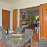 Vacanze Apartment *